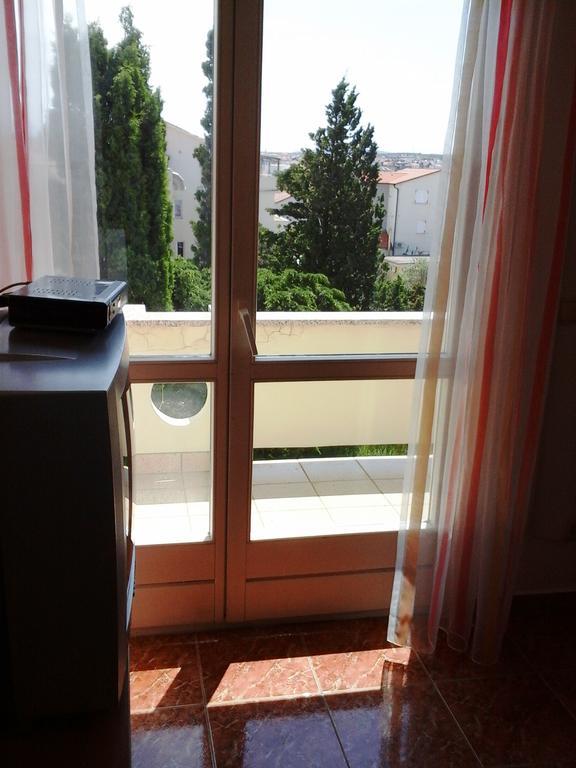 Cosmic Gate Apartments (Adults Only) Novalja Exterior foto